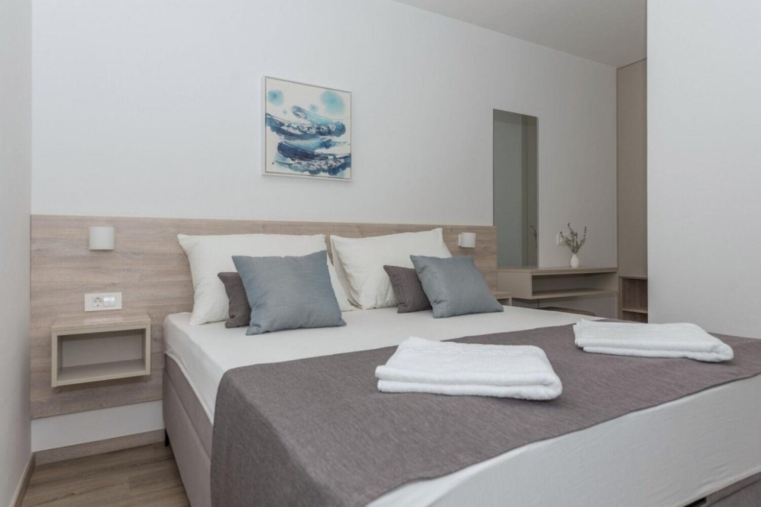 Apartments Mari - 40M From The Beach Makarska Zewnętrze zdjęcie