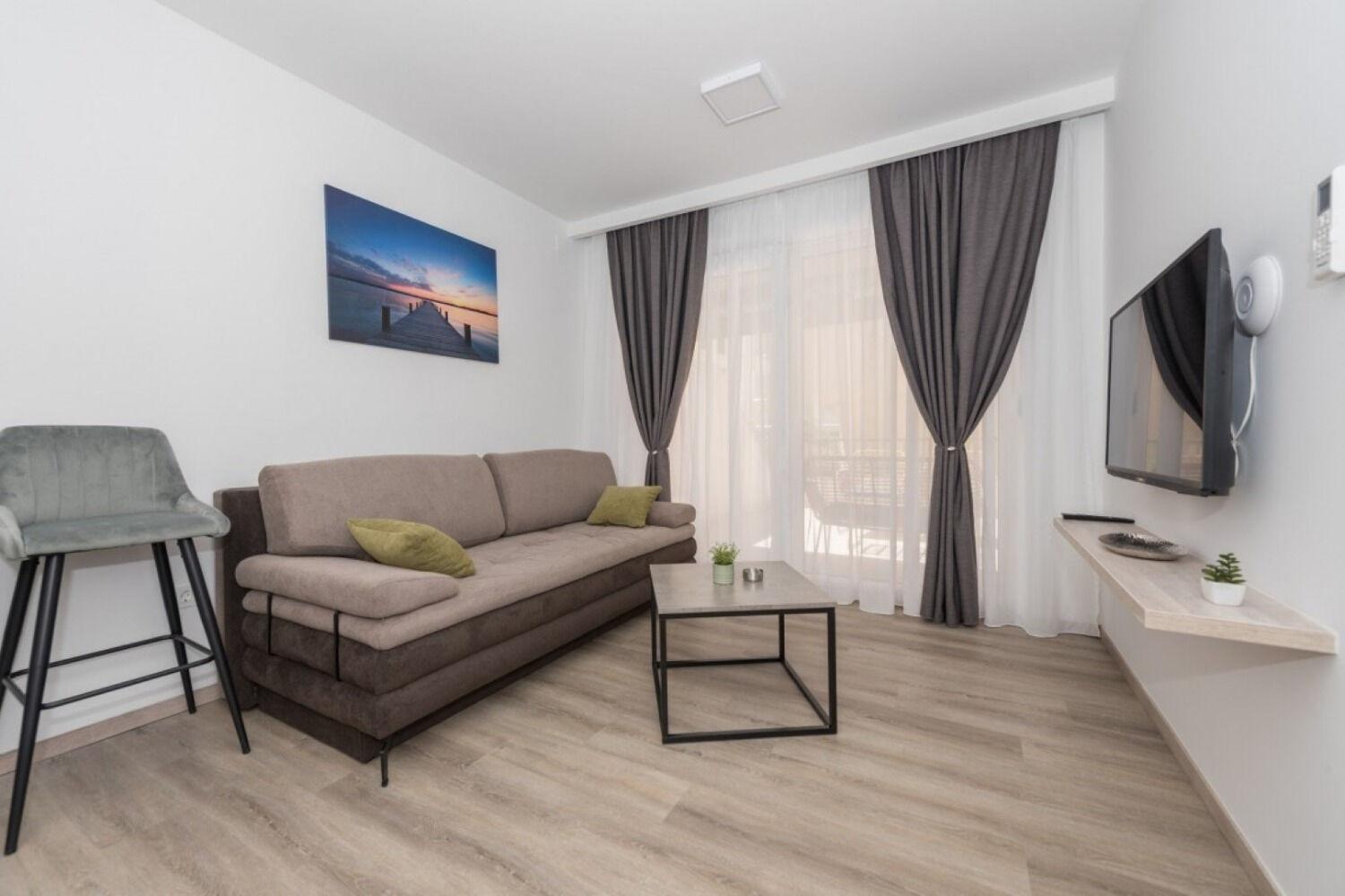 Apartments Mari - 40M From The Beach Makarska Zewnętrze zdjęcie